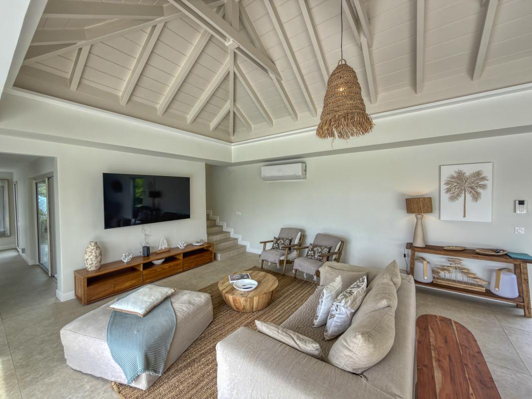 18.Location Villa piscine vue mer St François Guadeloupe_Salon